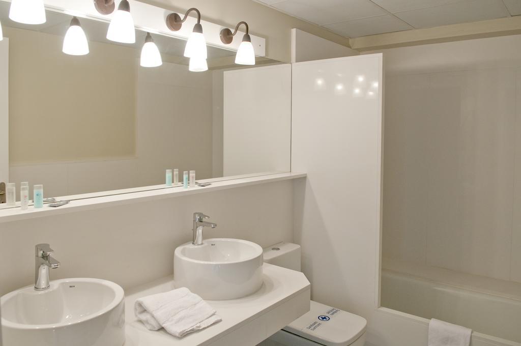 Serennia Exclusive Rooms Barcelona Szoba fotó