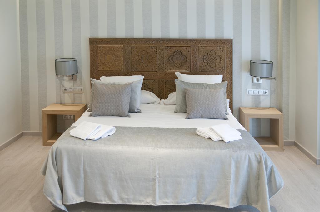 Serennia Exclusive Rooms Barcelona Szoba fotó